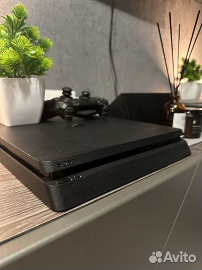 Sony PS4 slim 1tb