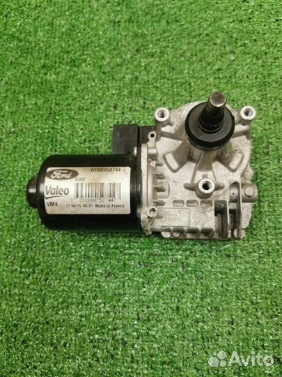 Мотор стеклоочистителя передний правый Ford Mondeo