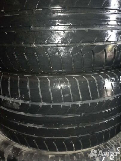 Goodyear EfficientGrip 275/40 R19