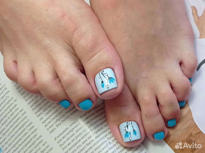 Маникюр и педикюр