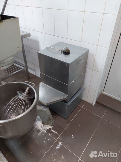 Производственные столы, оборудование