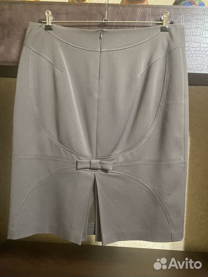 Юбки три в одни руки