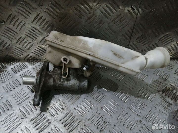 Главный тормозной цилиндр Peugeot 301, C-elysee