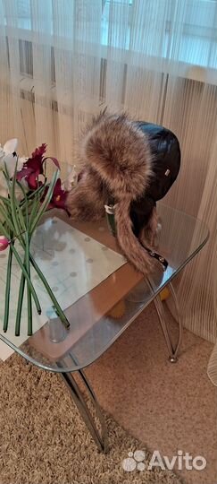 Женская меховая шапка