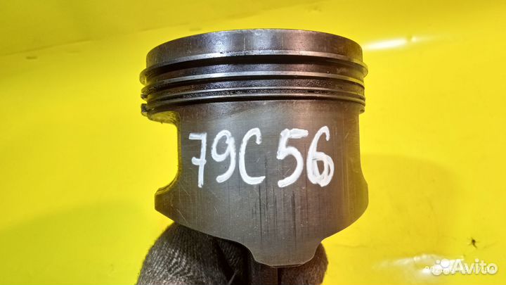 Поршень для Mercedes-Benz W124