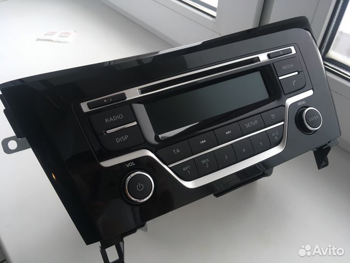 Штатное головное устройство Nissan X-trail 2015