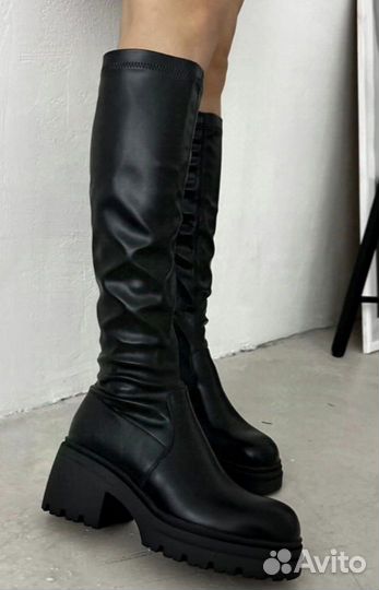 Сапоги зимние на молнии чёрные