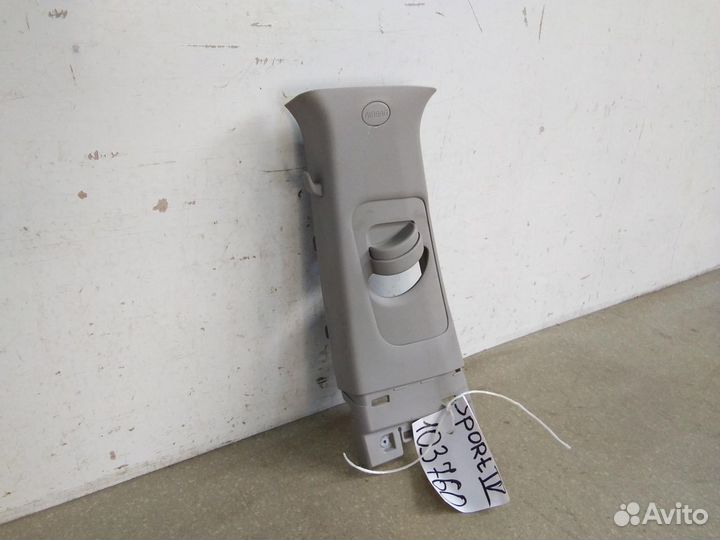 Обшивка средней стойки левая Kia Sportage 2016