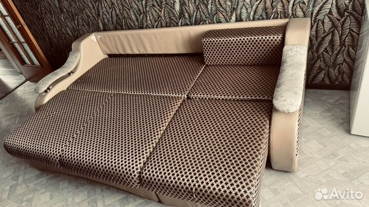 Продам диван