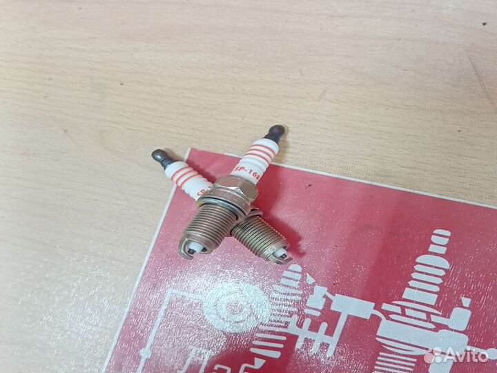 Свеча зажигания honda accord viii/ CR-V 02