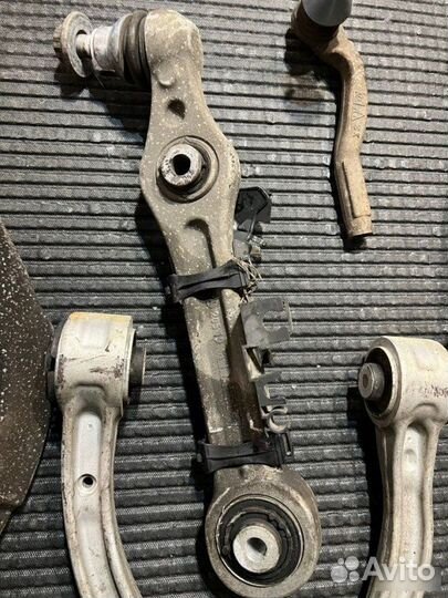 Рычаг передний правый Mercedes-Benz Glc X253