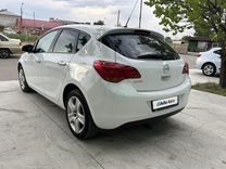 Opel Astra 1.6 AT, 2011, 157 239 км, с пробегом, цена 829 000 руб.