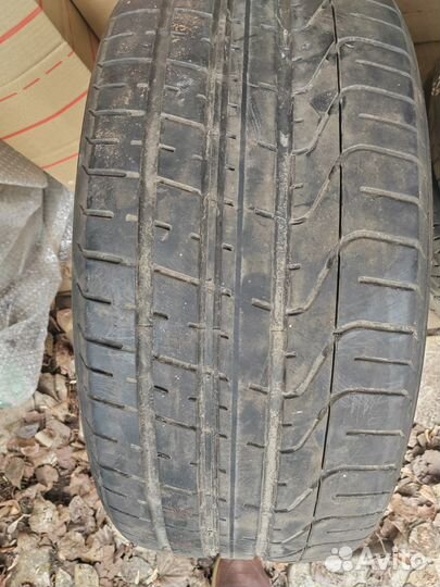 Pirelli P Zero 255/45 R19