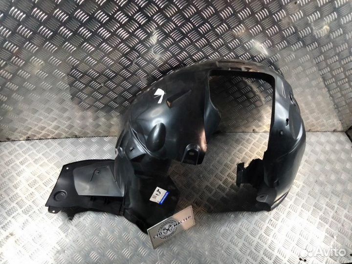 Подкрылок передний правый Citroen Berlingo 1.6
