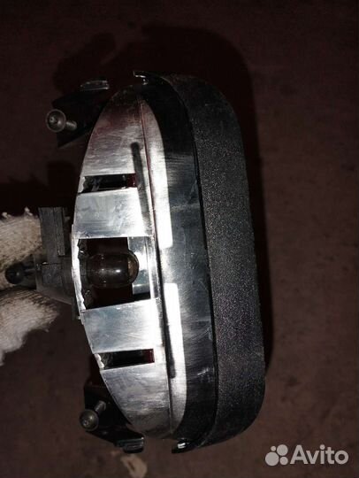 Стоп сигнал фонарь Рено Дастр