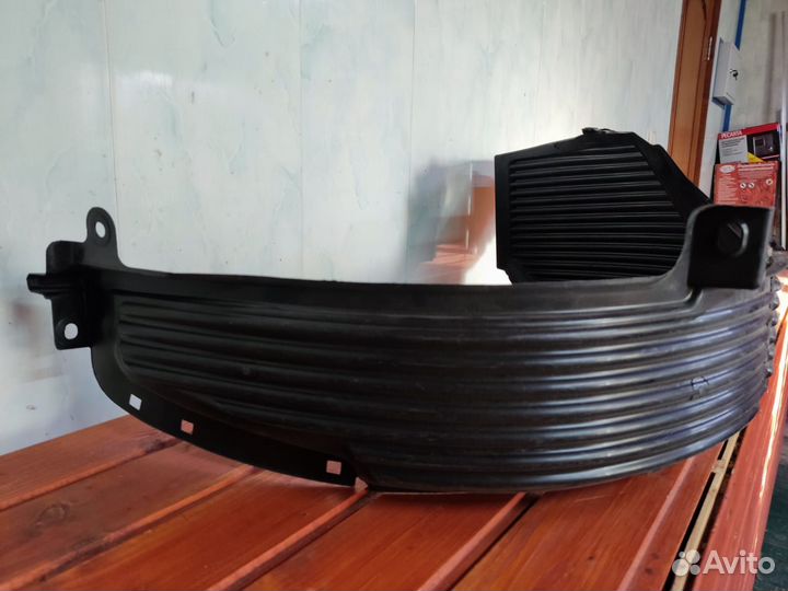 Подкрылок передний правый Picanto 2 2011-2017