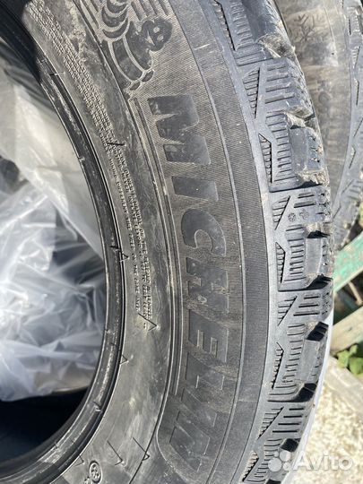 Michelin X-Ice North 4 2.25/65 R16