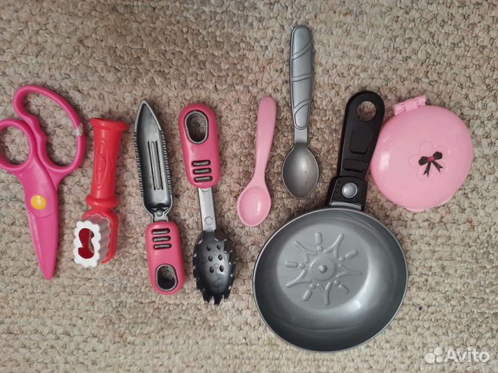 Посуда для детей, игрушки