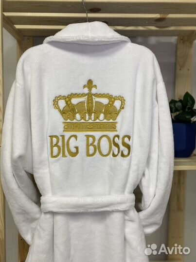 Халаты и полотенца с именной вышивкой