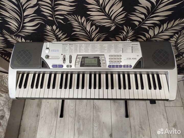 Синтезатор casio