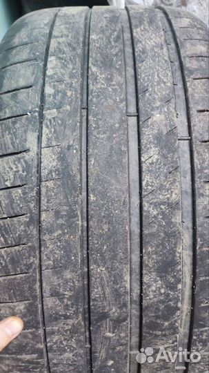 Michelin Pilot Sport 4 S 285/30 R22 101Y