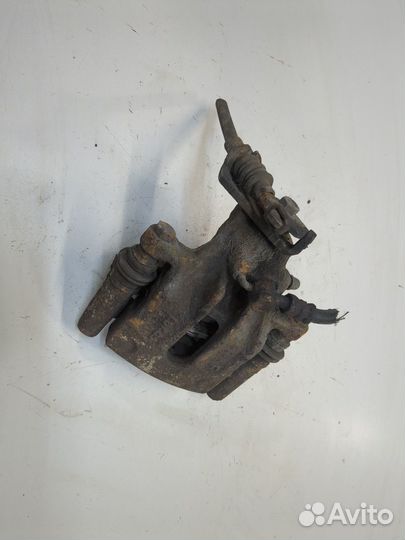 Суппорт Volvo S40 / V40, 2004