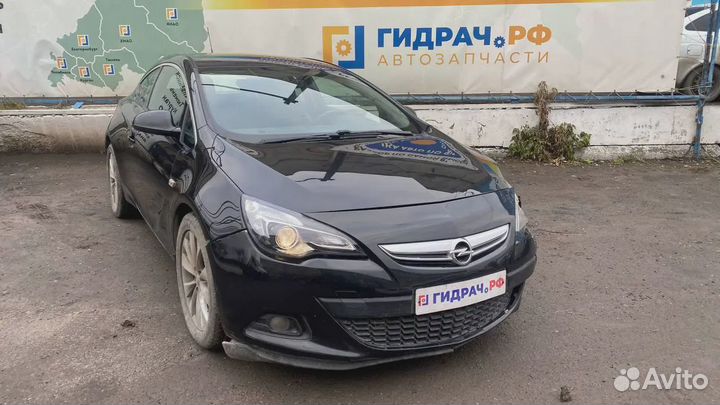 Кнопка стеклоподъемника Opel Astra GTC (J) 1330188