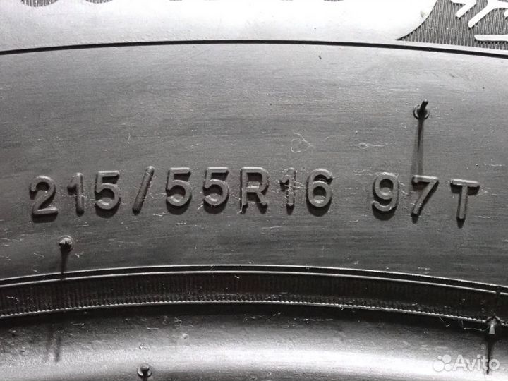 Michelin X-Ice North 4 215/55 R16 97T