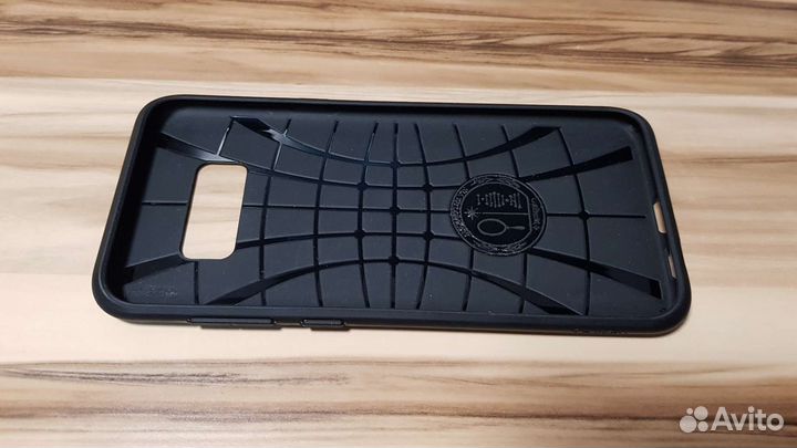 Чехол для Galaxy S8 plus Spigen