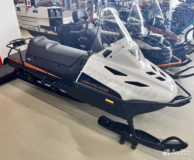 Снегоход Тайга Варяг RM 550 SE (белый)