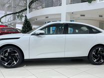 Новый Changan Lamore 1.5 AMT, 2023, цена от 2 439 900 руб.