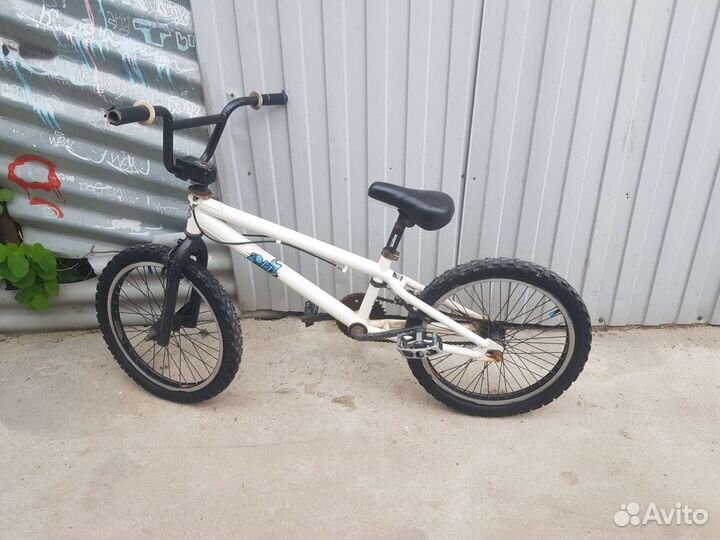 Трюковой велосипед bmx