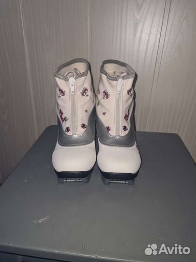 Лыжные ботинки rossignol