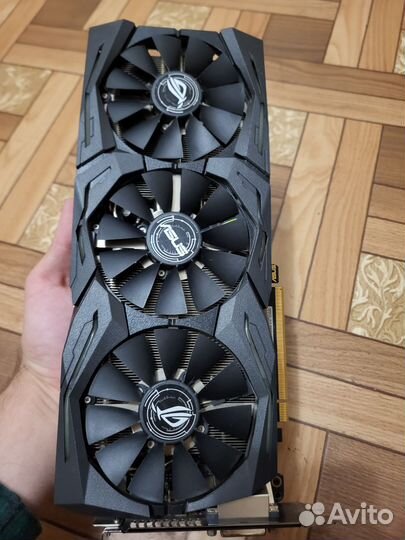 Asus strix GTX 1070 8GB