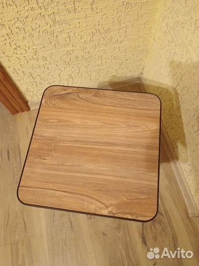 Табуретки для кухни деревянные