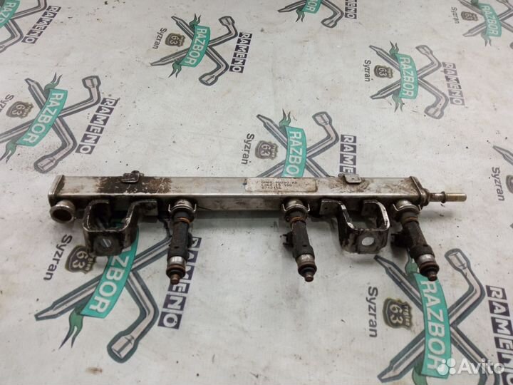 Топливная рампа Mazda 3