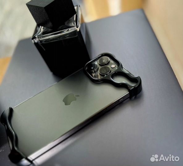 Дизайнерский чехол на айфоны 13pro/13pro Max