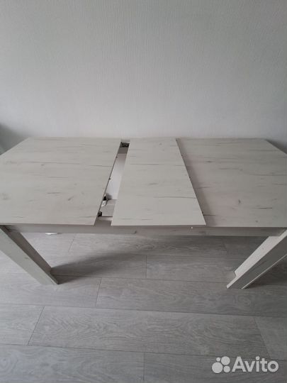 Кухонный раздвижной стол