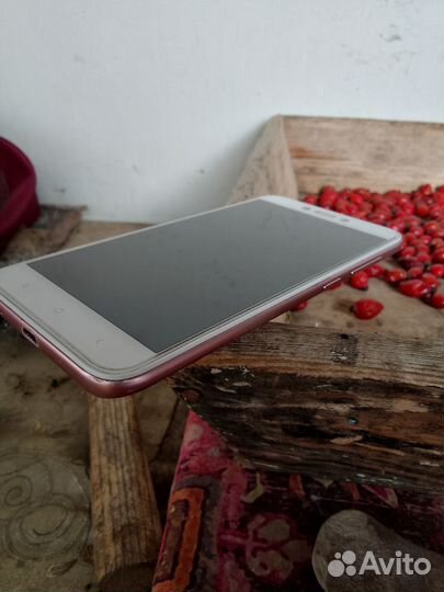 Xiaomi Redmi 5A, 2/16 ГБ