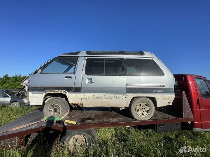 Разбор Toyota Master Ace Surf 4wd Отправка