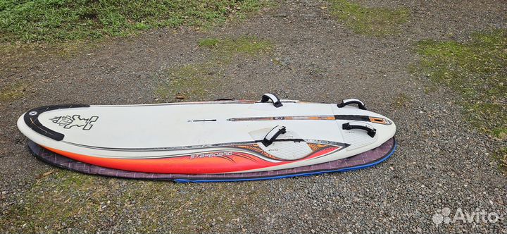 Доска для виндсерфинга Starboard Carve 171л