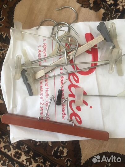 Держатели (вешало) для брюк и юбок