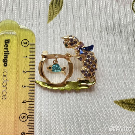 Брошь кошки стильные
