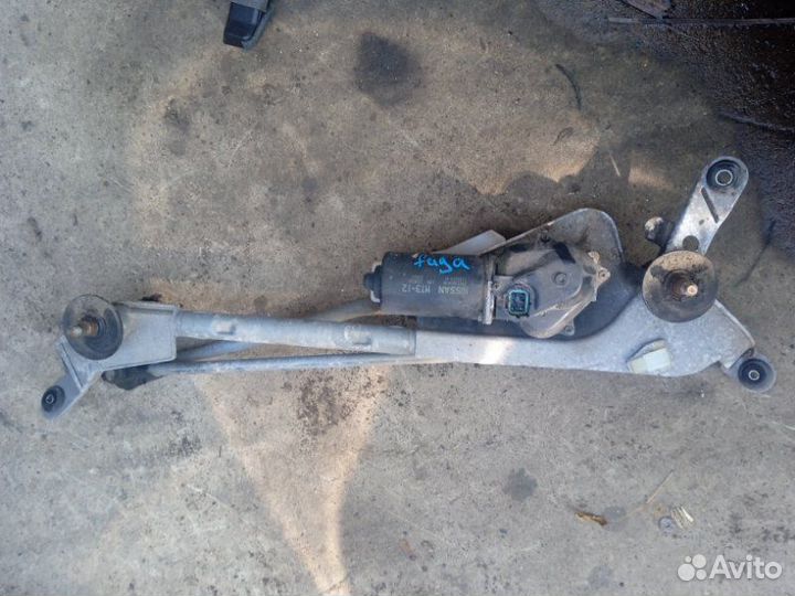 Трапеция дворников с моторчиком передняя Nissan