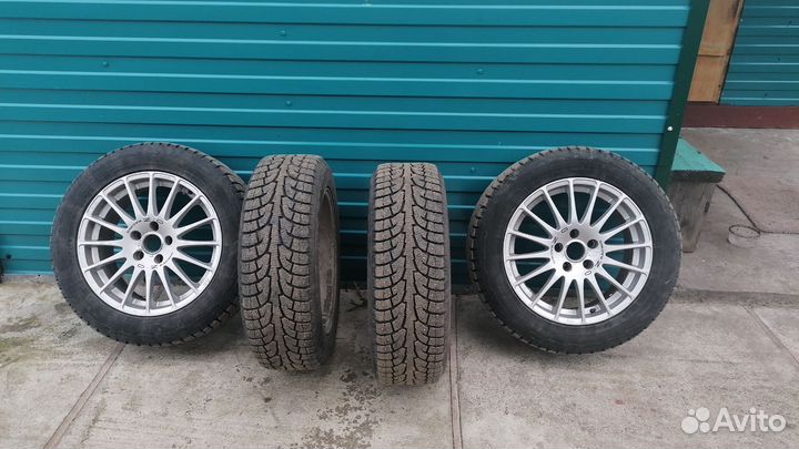 Зимняя резина 215 60 r17