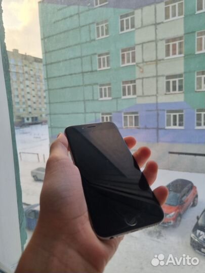 iPhone 6, 32 ГБ