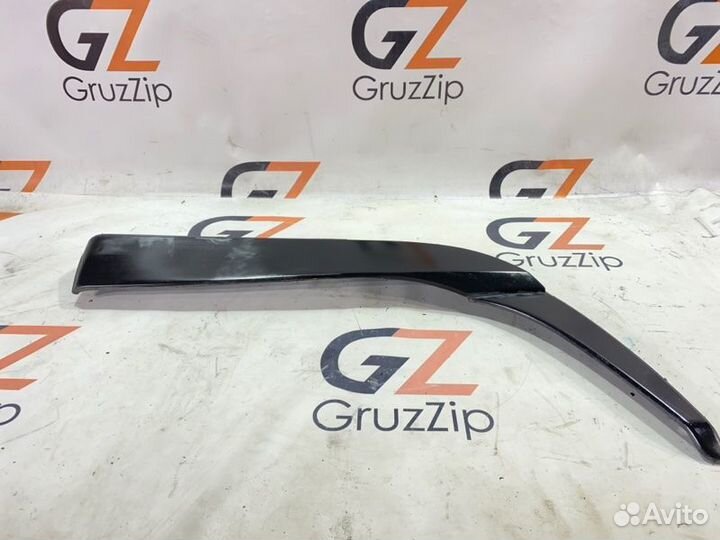 Дефендер правый Isuzu Giga CXZ81K1 10PE1 1995