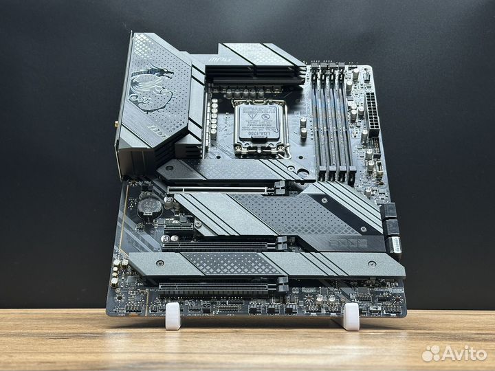 Материнская плата MSI MPG Z690 edge wifi