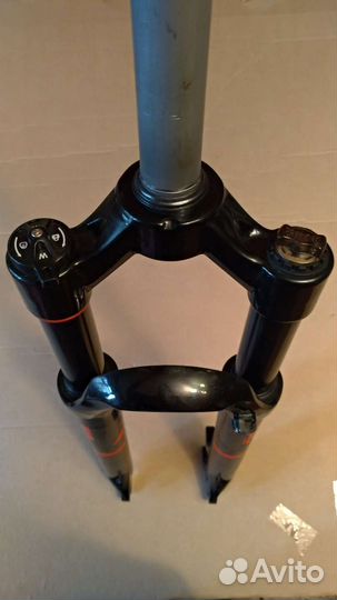 Вилка 26 алюминиевая, ход 100 мм, с блокировкой