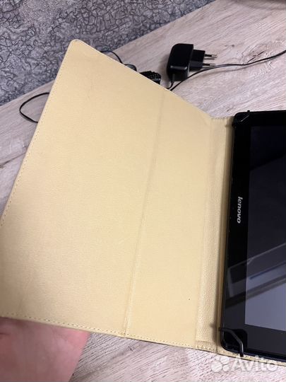 Планшет lenovo